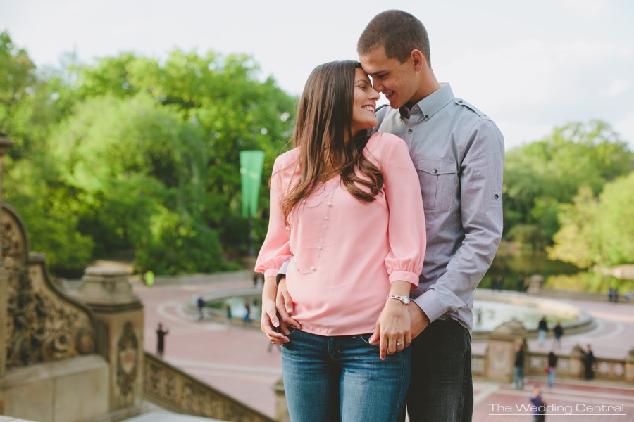 NYC engagement photos - NYC weddings photographer